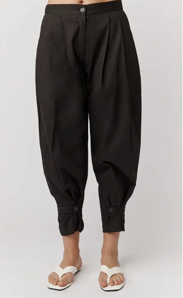 Alkam Marna Paperbag Black Pants