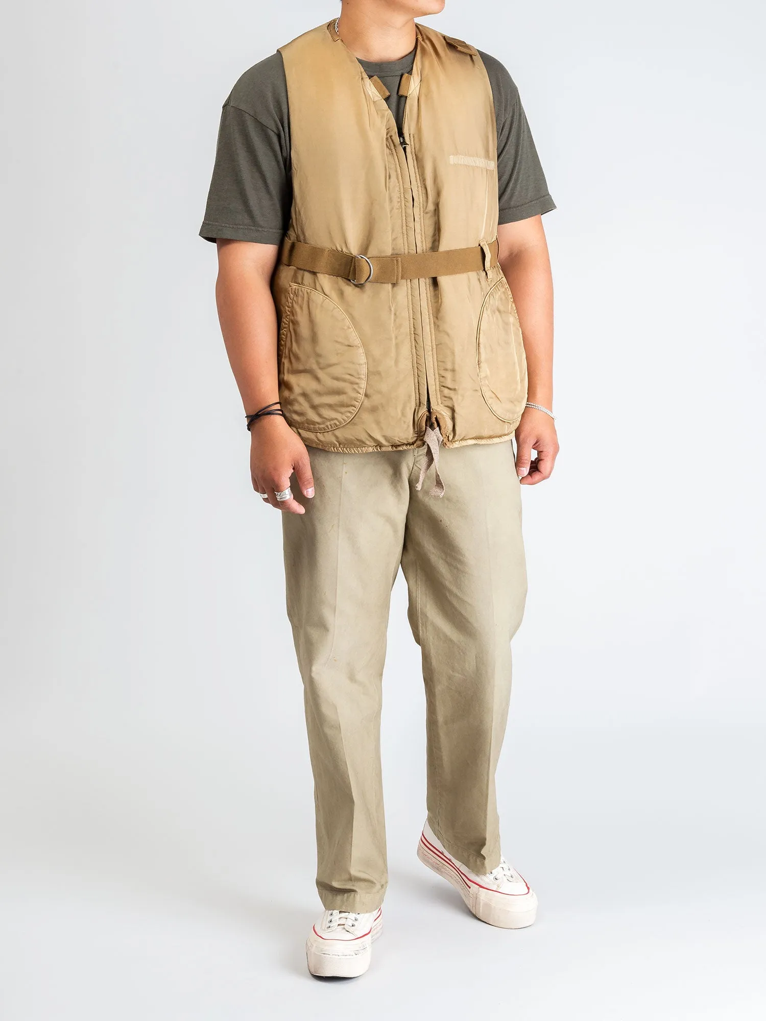 Harrier Down Vest in Khaki