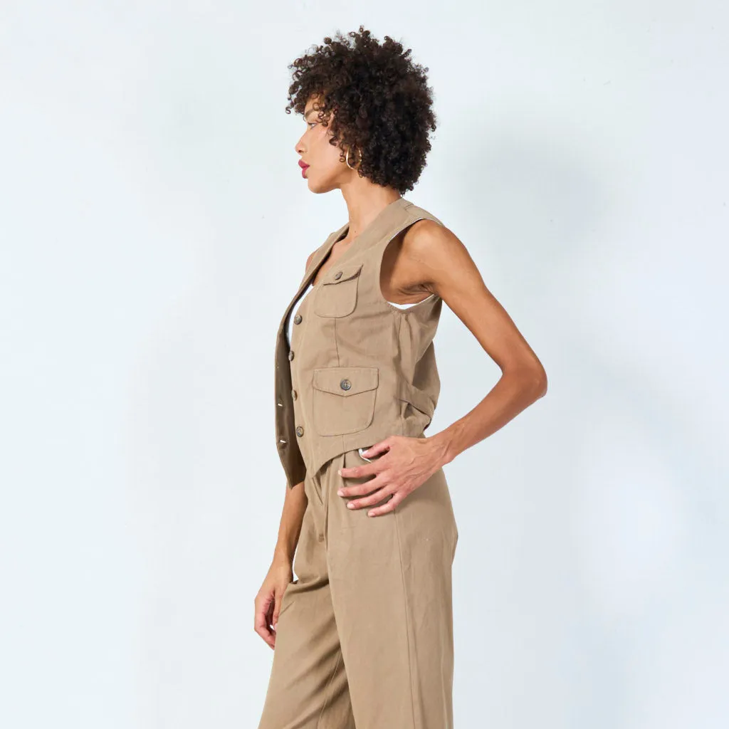 Utility vest with buttoned flap pockets wholesale